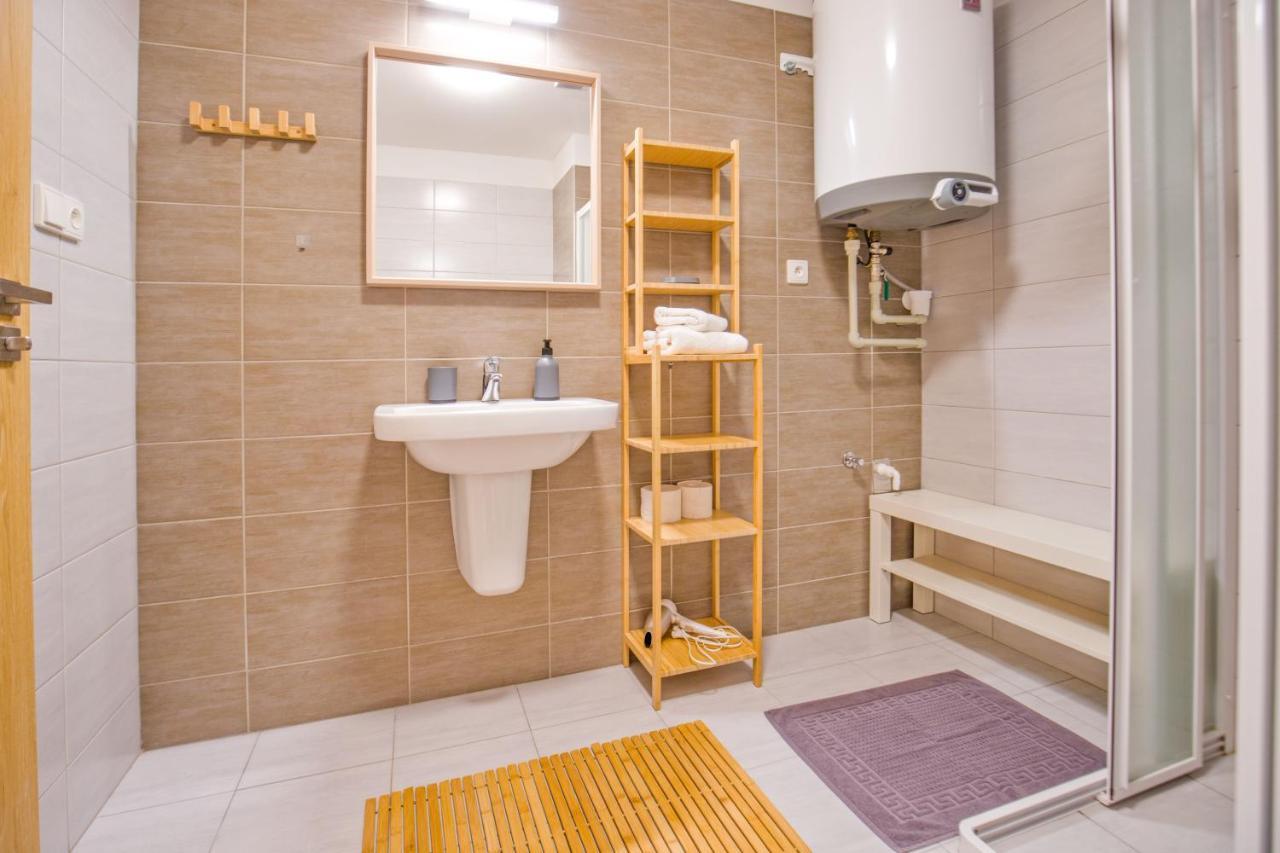 Apartmany Dolce Vita Lipno 511-5 S Vyhledem Na Jezero リプノ・ナト・ヴルタヴォウ エクステリア 写真