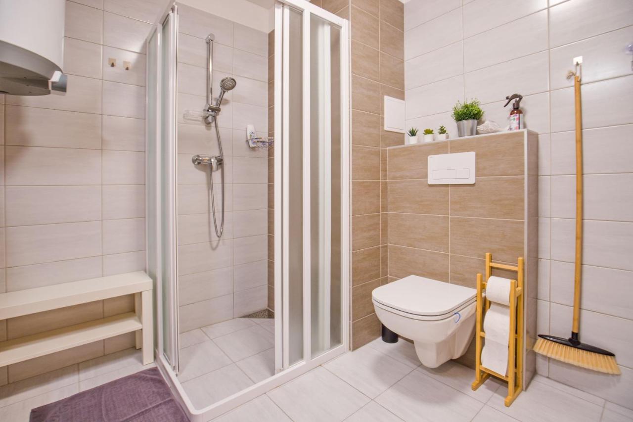 Apartmany Dolce Vita Lipno 511-5 S Vyhledem Na Jezero リプノ・ナト・ヴルタヴォウ エクステリア 写真