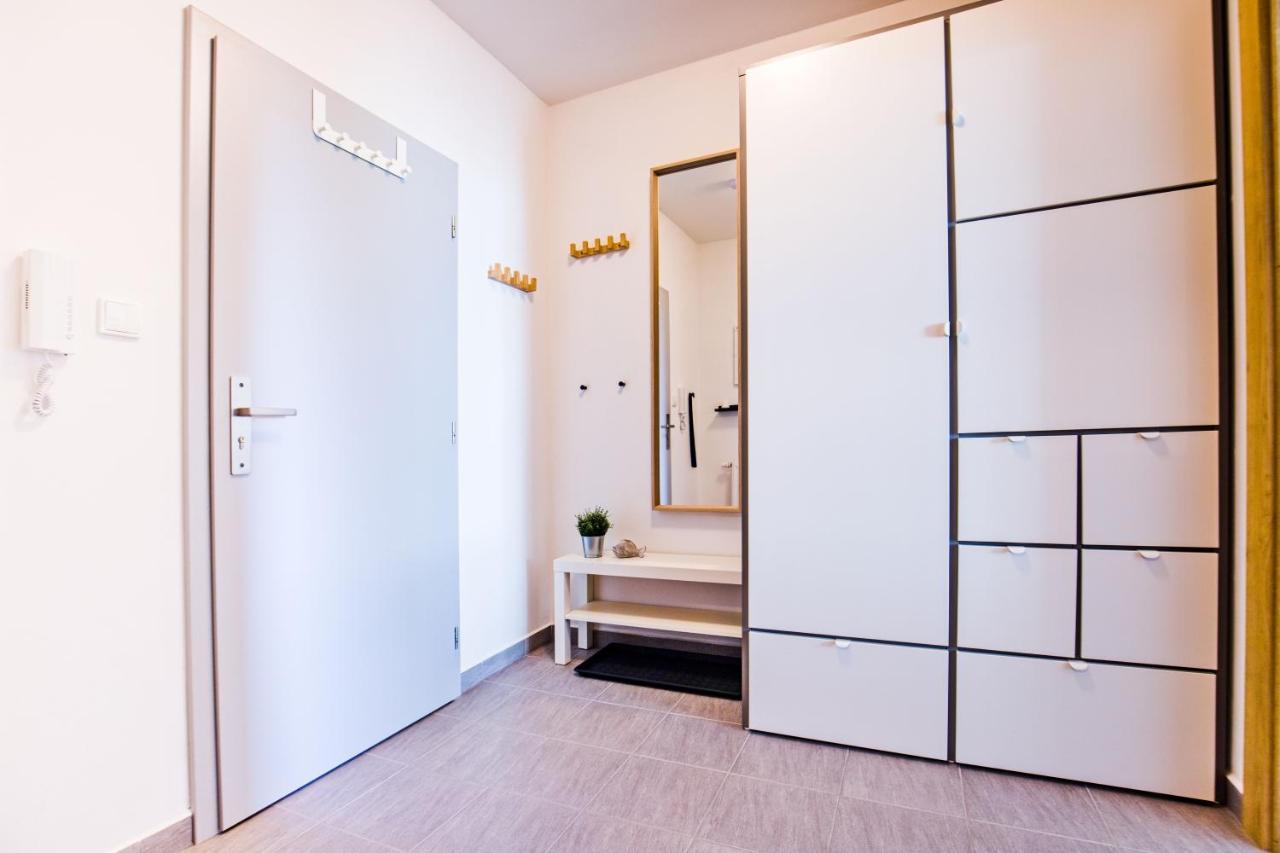 Apartmany Dolce Vita Lipno 511-5 S Vyhledem Na Jezero リプノ・ナト・ヴルタヴォウ エクステリア 写真